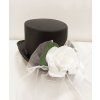 Svatební autodekorace Cylindr černý na auto - bílá LUX růže