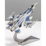 Air Force One General Dynamics F-16C BLOCK 25 Fighting Falcon USAF 64TH AGRS základna Nellis 2016 1:72 – Sleviste.cz