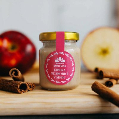 Včelařství Domovina Jablka se skořicí v medu 170 g – Zboží Dáma