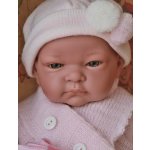 Lamagik Realistické miminko holčička Jenny v kabátku na knoflíky – Sleviste.cz
