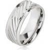 Prsteny Šperky eshop lesklý prsten z oceli obroučka se šikmými rýhami snížené okraje BB10.10