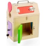 Bigjigs Toys Activity board Domeček – Sleviste.cz