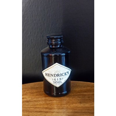 Hendrick's Gin 44% 0,05 l (holá láhev)