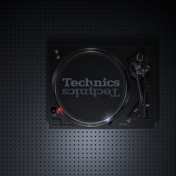 Technics SL-1210 MK7