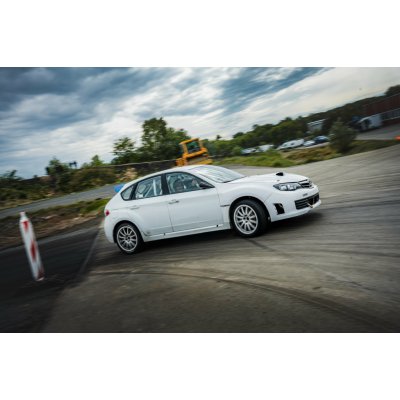 Spolujezdcem v rally 1 osoba Bez záznamu 7 8 hodin – Hledejceny.cz