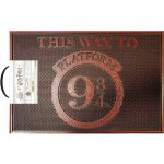 CurePink Harry Potter Tahle cesta k nástupišti 9 3/4 červená 60 x 40 cm – Hledejceny.cz