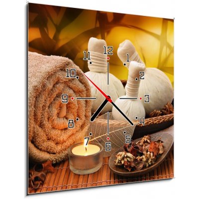 Obraz s hodinami 1D - 50 x 50 cm - Massage background with rolled towel, spa balls and candlelight Masážní pozadí s válcovaným ručníkem, lázněmi a světlem svíček – Zbozi.Blesk.cz