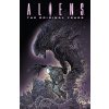 Komiks a manga Aliens: The Original Years Omnibus 4 - Liam Sharp, Joshua Williamson, James Stokoe (Ilustrátor)