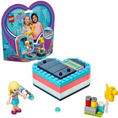 LEGO® Friends 41386 Stephanie a letní krabička ve tvaru srdce – Hledejceny.cz