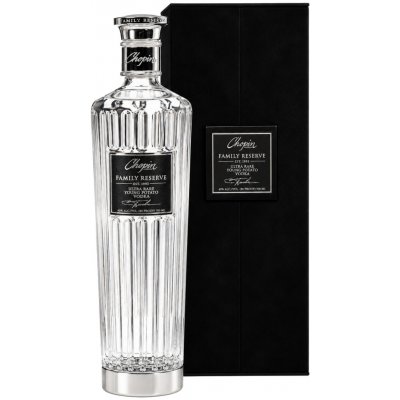 Chopin Family Reserve Extra Rare Young Potato 40% 0,7 l (karton) – Hledejceny.cz