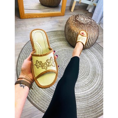 Dámské kožené papuče model 89 s výšivkou květy béžové – Zboží Mobilmania