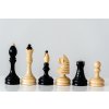 Šachové figurky a šachovnice