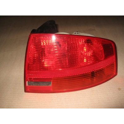 lampa zadní pravá AUDI A4 8E0 sedan 8E5945096 – Hledejceny.cz