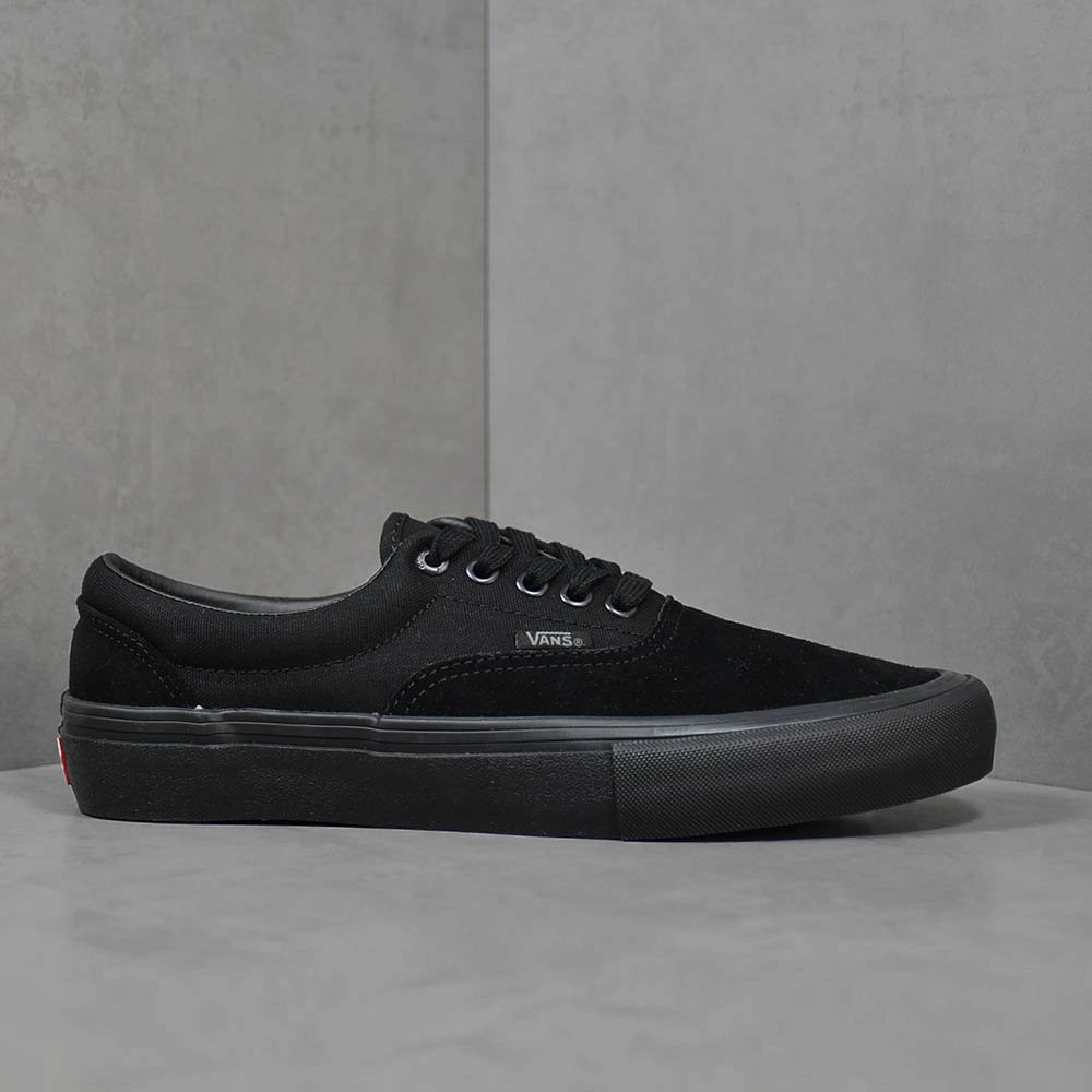 Vans Era Pro blackout