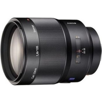 Sony 135mm f/1.8 ZA