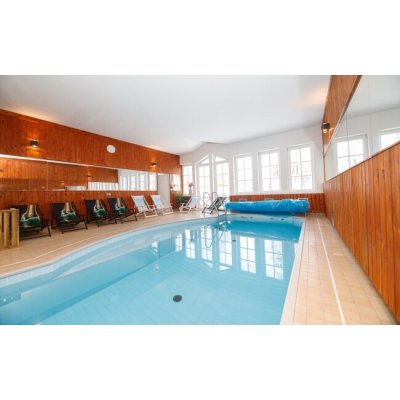 Krkonoše: Pobyt nedaleko Janských Lázní v Hotelu Auri *** s polopenzí a bazénem + slevy na wellness a saunu - 3 dny pro 2 osoby