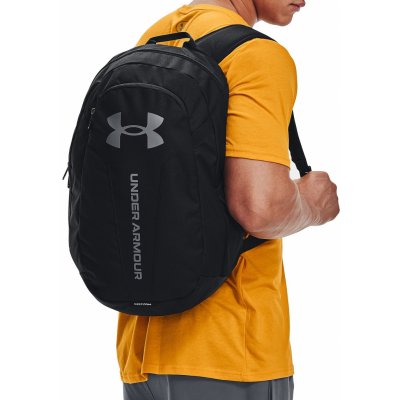 Under Armor Hustle lite černá 24 l – Hledejceny.cz