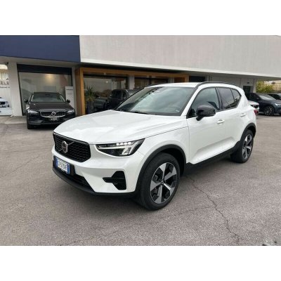 Volvo XC40 Plus 120 kW – Sleviste.cz