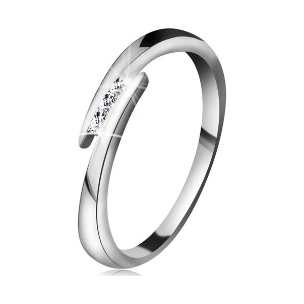 Šperky eshop prsten z bílého 14K zlata tenká lesklá ramena tři blýskavé  čiré brilianty BT181 od 12 061 Kč - Heureka.cz