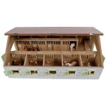 Kids Globe Stáj pro koně s 9 boxy a růžovou střechou 1:32 – Sleviste.cz