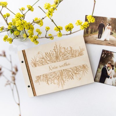 Dřevěné fotoalbum Naše svatba rozkvetlá Papíry: Bílé - 30 listů