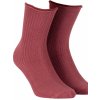 Netlačící dámské žebrované ponožky W.994 TERRACOTTA