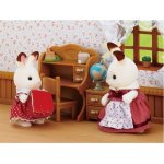 Sylvanian Families Sestra u psacího stolu se židlí – Zbozi.Blesk.cz