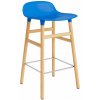 Barová židle Normann Copenhagen Form 65 cm bright blue / oak