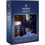 Ararat brandy Akhtamar 10 letá 0,7 l (DÁRKOVÉ BALENÍ 2 SKLENICE) – Zboží Dáma