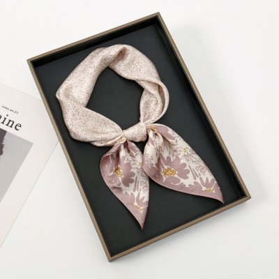 hedvábný šátek béžový s květy v dárkovém balení – Zboží Dáma