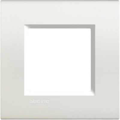 BTicino LivingLight rámeček hranatý 2-modulový bílá LNA4802BI – Hledejceny.cz