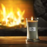 WoodWick Fireside 609,5 g – Zboží Dáma