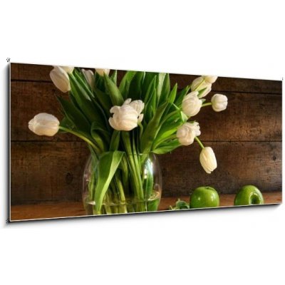 Obraz 1D panorama - 120 x 50 cm - White tulips in glass vase on rustic wood Bílé tulipány ve skleněné váze na rustikálním dřevu – Zbozi.Blesk.cz