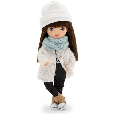 ORANGE TOYS Sophie v bílém huňatém kabátku Sophie in a White Fur Coat 32 cm – Zboží Mobilmania