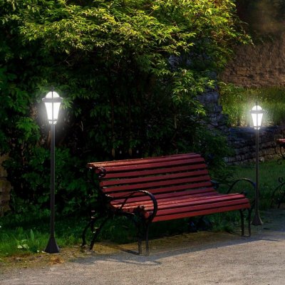 Outsunny Solární zahradní lucerna, 2 ks – Sleviste.cz