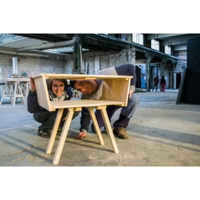Celovíkendový workshop výroby nábytku ze zachráněných palet z exotických dřevin pro 2 osoby – Hledejceny.cz