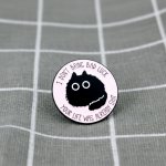 Pinarna Černá kočka I don´t bring bad luck your life was already sh*t Nepřináším smůlu, tvůj život už byl na h*vno – Zboží Dáma