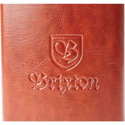 BRIXTON placatka Main Label Flask Brown – Sleviste.cz