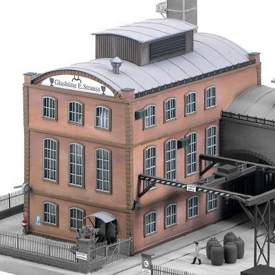 Piko Authentic Edition Hlavní budova sklárny E. Strauss 61116 – Zboží Dáma
