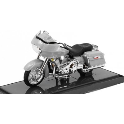 Maisto Harley-Davidson FLTR Road Glide 2002 šedá na podstavci 1:18 – Sleviste.cz