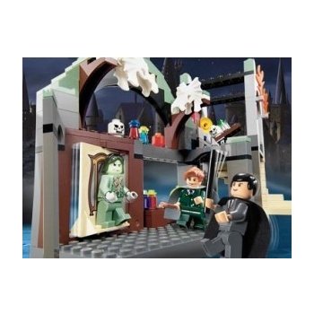LEGO® Harry Potter™ 4752 Třída profesora Lupina