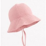 Kojenecký mušelínový klobouček New Baby pink – Sleviste.cz