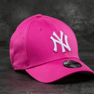New Era Fashion Essential New York Yankees Pink/White 9FORTY Strapback růžová / bílá / růžová – Zboží Mobilmania