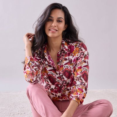 Halenka na knoflíčky s potiskem režná/švestková – Zboží Dáma