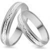 Prsteny iZlato Forever Snubní prstýnky z bílého zlata s gravírovaným vzorem SKOB086VA