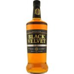 Black Velvet 8y 40% 1 l (holá láhev) – Hledejceny.cz