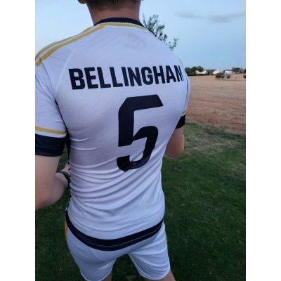 Real Madrid Bellingham bílo-černo-zlatý 10981