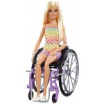 Barbie Modelka 193 na invalidním vozíku v kostkovaném overalu – Zboží Mobilmania