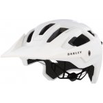 Oakley DRT5 Maven satin white 25/26 – Sleviste.cz