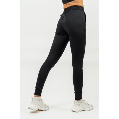 NEBBIA Elite Essentials Slim fit legíny s kapsami Gym Spirit 466 Black – Zboží Mobilmania